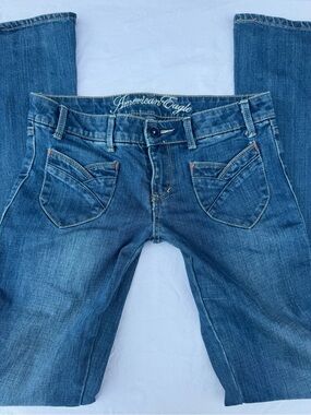 American Eagle Outfitters Women's Medium Blue Bootcut Jeans